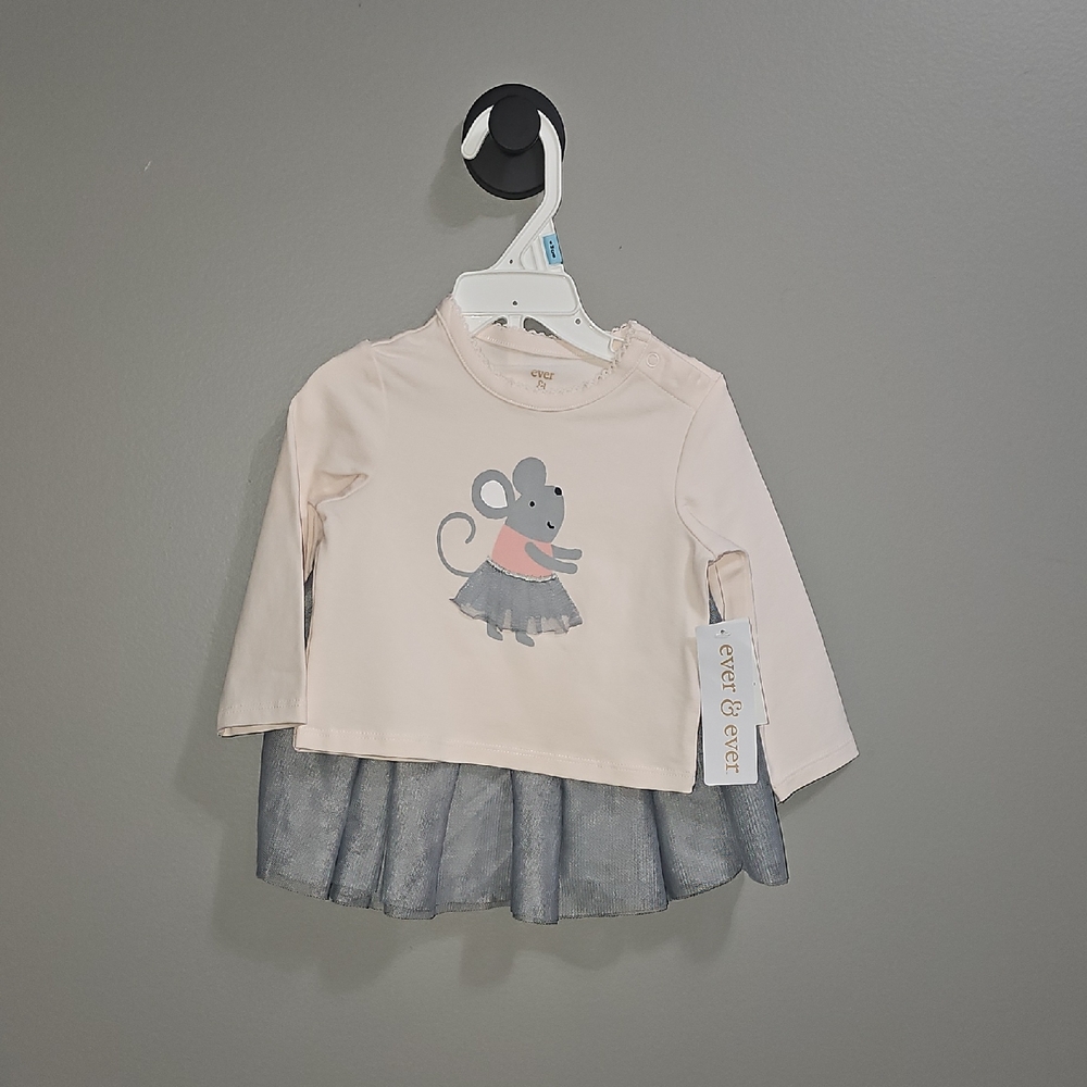 Cream and Gray Long Sleeve Tees Minimalist Design